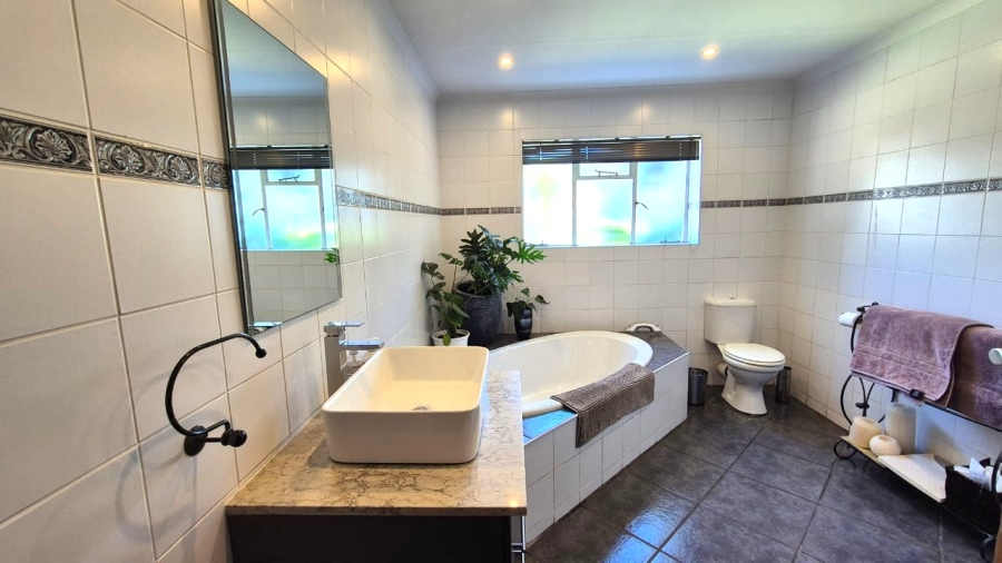 3 Bedroom Property for Sale in Top Town Eastern Cape